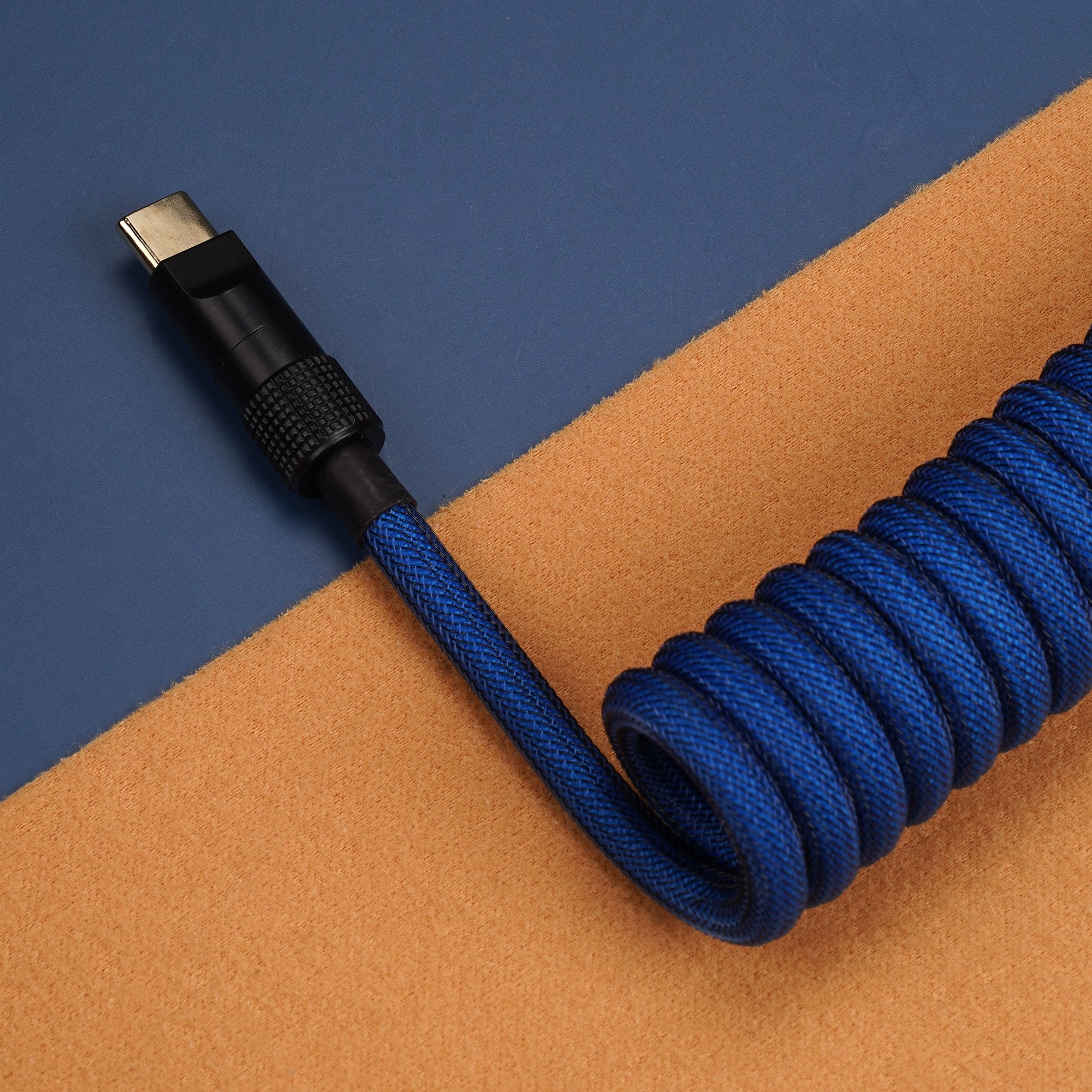 (KBDFANS) CABLE COIL BLUE AND PURPLE HANDMADE CUSTOM MECHANICAL KEYBOARD USB-C